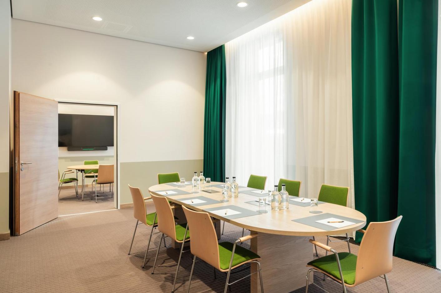 Intercityhotel Luebeck Екстер'єр фото