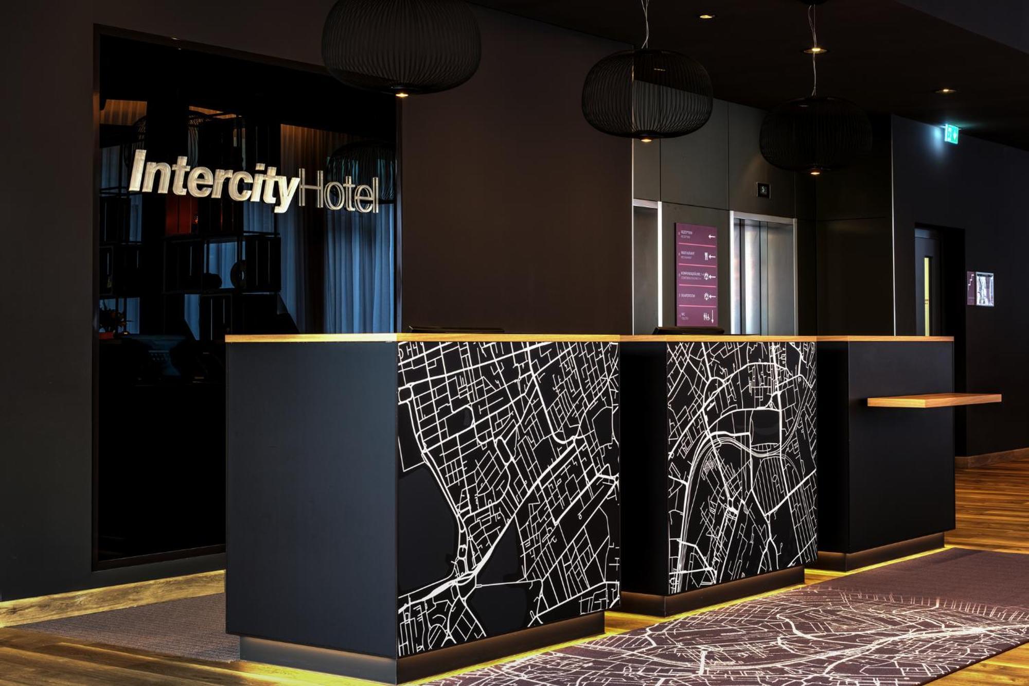 Intercityhotel Luebeck Екстер'єр фото