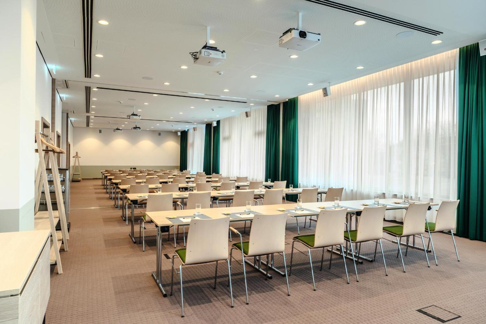 Intercityhotel Luebeck Екстер'єр фото