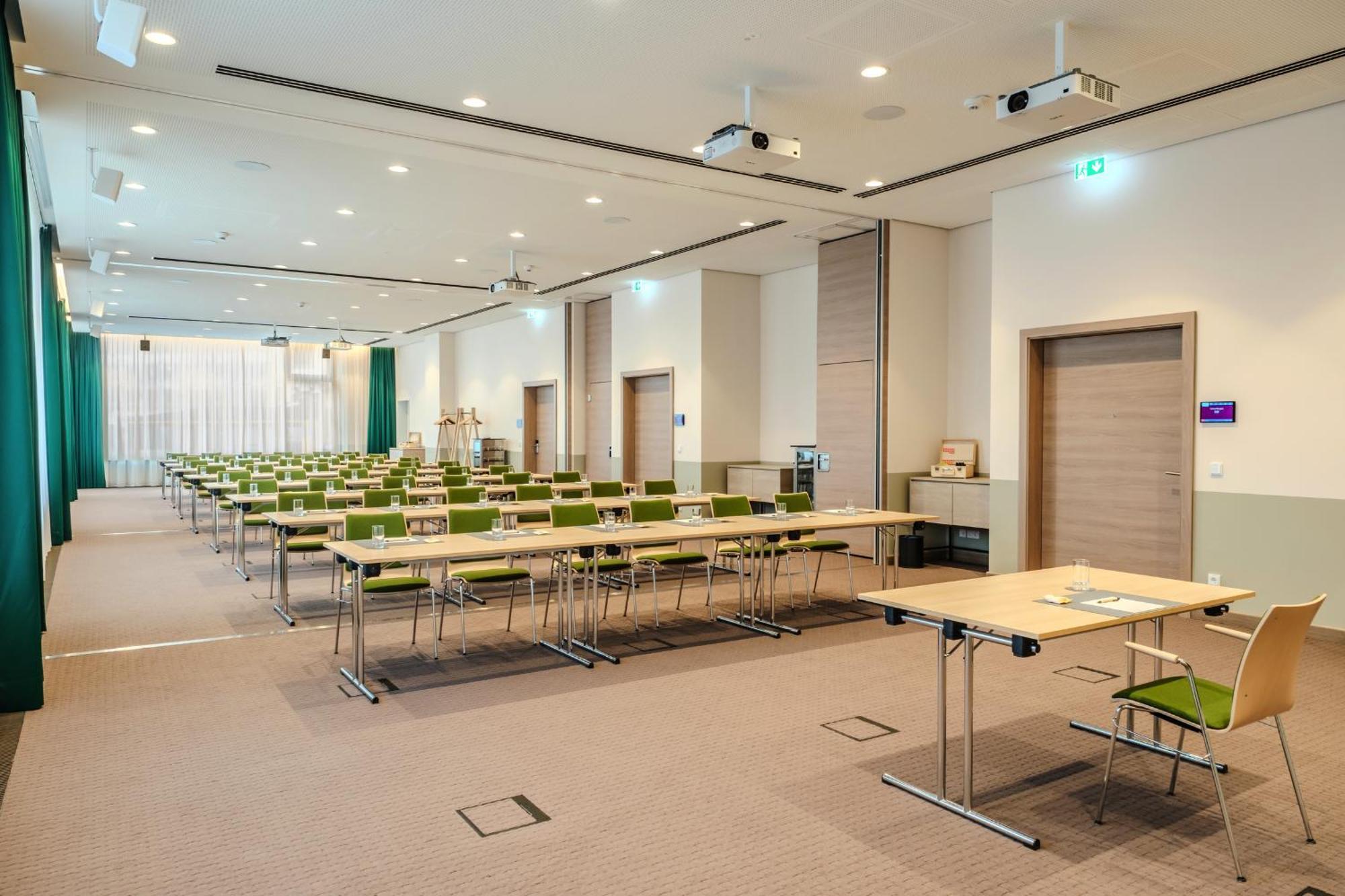 Intercityhotel Luebeck Екстер'єр фото
